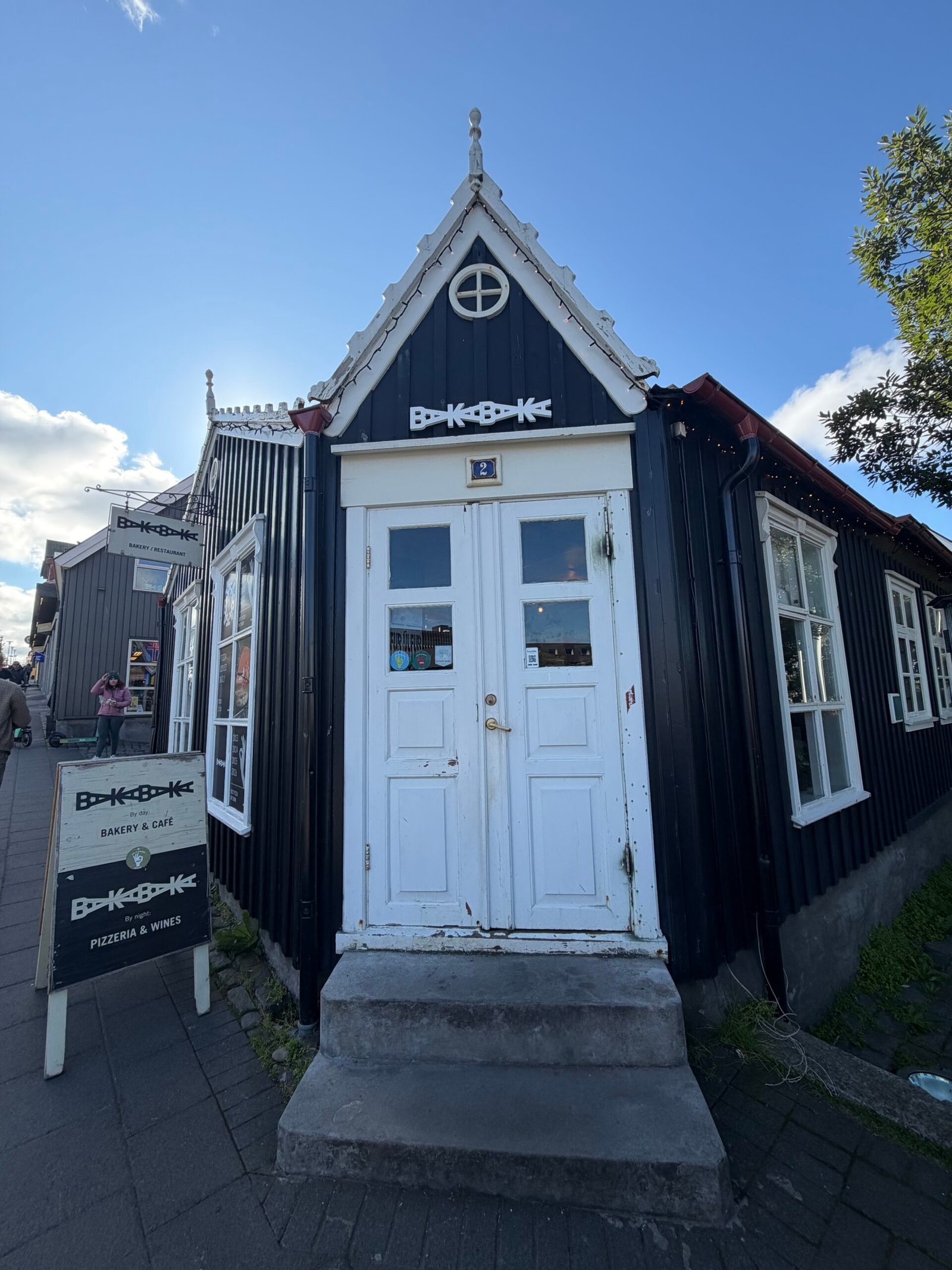 Baka Baka bakery Iceland  